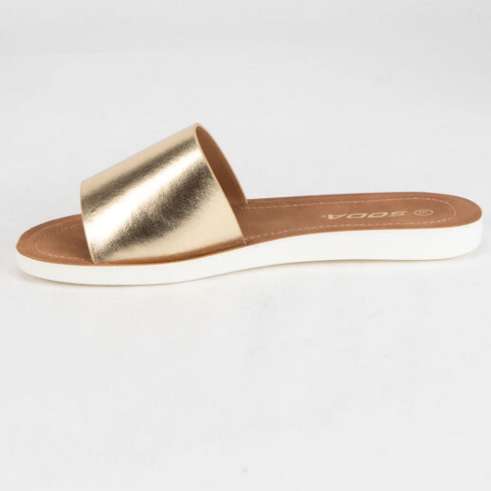 🔻 ⭐HP⭐ Soda Metallic Gold Strap Slip On Slide Sandals NIB Size 9 - Picture 2 of 4